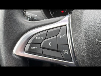 Photo 22 du bon plan DACIA Duster 1.5 Blue dCi 115ch Prestige 4x2 E6U occasion à 15990 €