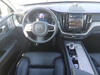 Photo 4 du bon plan VOLVO XC60 T6 Hybride Rechargeable 253 + 145ch Ultra Style Chrome Geartronic 8 AWD occasion à 54900 €