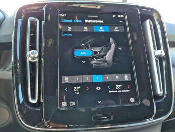 Photo 24 du bon plan VOLVO XC40 Recharge 231ch Start EDT occasion à 29900 €