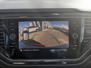 Photo 12 du bon plan VOLKSWAGEN T-Roc 1.5 TSI EVO 150ch Carat Euro6d-T occasion à 19490 €