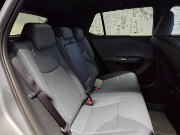 Photo 14 du bon plan LEXUS RZ 350e Luxe MC26 occasion à 52900 €