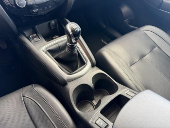 Photo 16 du bon plan NISSAN Qashqai 1.2 DIG-T 115ch Tekna Xtronic occasion à 13900 €