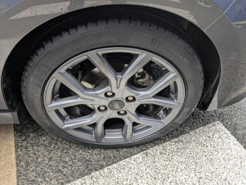 Photo 23 du bon plan FORD Fiesta 1.0 Flexifuel 95ch ST-Line 5p occasion à 14390 €