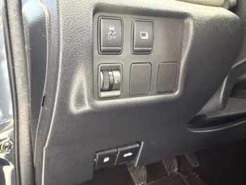 Photo 18 du bon plan NISSAN Micra V (K14) Ph1 1.0 IG 71 Visia Pack 2018 E6c occasion à 9990 €