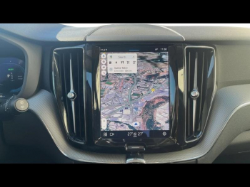 Photo 29 du bon plan VOLVO XC60 T6 Hybride Rechargeable 253 + 145ch Plus Style Dark Geartronic 8 AWD occasion à 48900 €