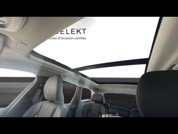 Photo 32 du bon plan VOLVO XC60 T6 Hybride Rechargeable 253 + 145ch Plus Style Dark Geartronic 8 AWD occasion à 48900 €