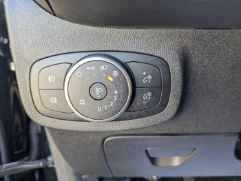 Photo 9 du bon plan FORD Fiesta 1.0 EcoBoost 100ch Stop&Start Trend 5p occasion à 10400 €