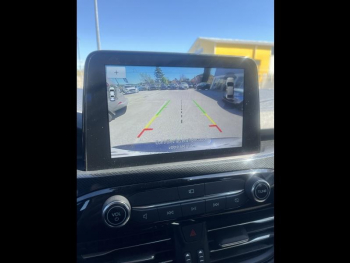 Photo 18 du bon plan FORD Kuga 2.5 Duratec 190ch FHEV E85 ST-Line BVA occasion à 25900 €