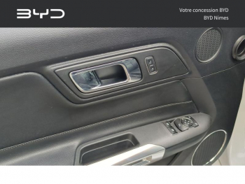 Photo 24 du bon plan FORD Mustang Fastback 2.3 EcoBoost 317ch occasion à 29490 €