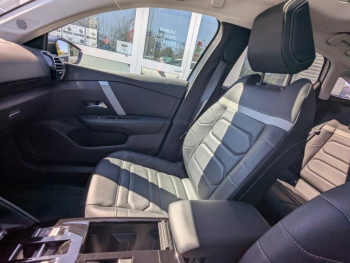 Photo 24 du bon plan CITROEN C4 PureTech 130ch S&S Shine Pack EAT8 occasion à 16512 €