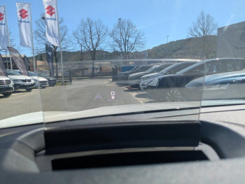 Photo 28 du bon plan CITROEN C4 PureTech 130ch S&S Shine Pack EAT8 occasion à 16512 €