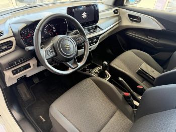 Photo 2 du bon plan SUZUKI Swift 1.2 Hybrid 83ch Pack AllGrip occasion à 18290 €