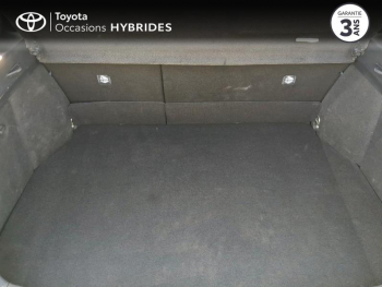 Photo 10 du bon plan TOYOTA C-HR 2.0 Hybride 184ch Dynamic Business E-CVT + Programme Beyond Zero Academy occasion à 16590 €
