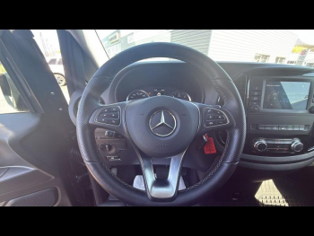 Photo 19 du bon plan MERCEDES-BENZ Vito 114 CDI Extra-Long Pro Intégrale 9G-Tronic occasion à 49900 €