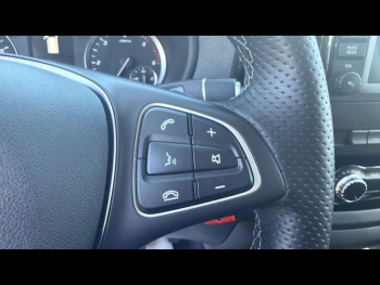 Photo 23 du bon plan MERCEDES-BENZ Vito 114 CDI Extra-Long Pro Intégrale 9G-Tronic occasion à 49900 €