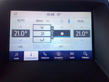 Photo 10 du bon plan FORD S-MAX 2.0 TDCi 150ch Stop&Start Titanium occasion à 18900 €