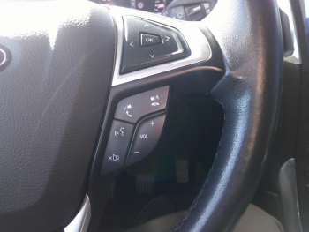 Photo 18 du bon plan FORD S-MAX 2.0 TDCi 150ch Stop&Start Titanium occasion à 18900 €