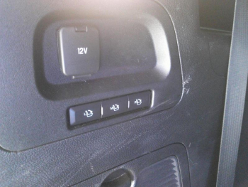 Photo 25 du bon plan FORD S-MAX 2.0 TDCi 150ch Stop&Start Titanium occasion à 18900 €