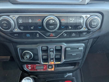Photo 12 du bon plan JEEP Wrangler 2.0 T 380ch 4xe Rubicon Rock-Trac occasion à 47990 €