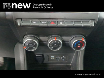 Photo 23 du bon plan RENAULT Captur 1.5 Blue dCi 95ch Business occasion à 14989 €