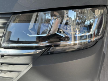 Photo 2 du bon plan VOLKSWAGEN Transporter Fg VUL 2.8T L1H1 2.0 TDI 110ch Business occasion à 24780 €
