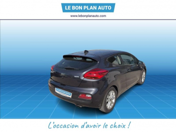 Photo 5 du bon plan KIA Pro Cee'd 1.6 CRDi 136ch ISG Active occasion à 9900 €