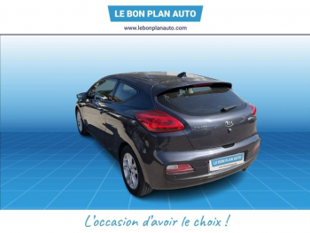 Photo 7 du bon plan KIA Pro Cee'd 1.6 CRDi 136ch ISG Active occasion à 9900 €