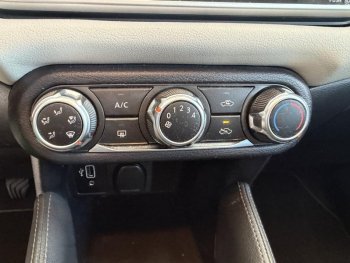 Photo 13 du bon plan NISSAN Micra 1.0 IG-T 92ch Acenta 2021 occasion à 11490 €