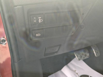 Photo 13 du bon plan TOYOTA Yaris 116h GR Sport 5p MY22 occasion à 21590 €