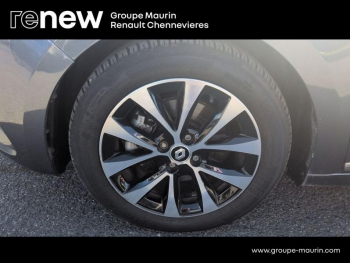 Photo 9 du bon plan RENAULT Clio 1.6 E-Tech 140ch Intens -21 occasion à 16399 €