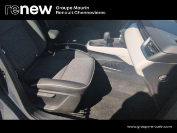Photo 13 du bon plan RENAULT Clio 1.6 E-Tech 140ch Intens -21 occasion à 16399 €