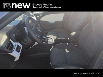 Photo 19 du bon plan RENAULT Clio 1.6 E-Tech 140ch Intens -21 occasion à 16399 €