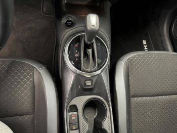 Photo 16 du bon plan NISSAN Juke 1.6 Hybrid 143ch Business+ 2023 occasion à 21990 €