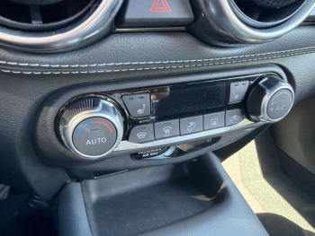 Photo 17 du bon plan NISSAN Juke 1.0 DIG-T 114ch Tekna DCT 2021 occasion à 17490 €