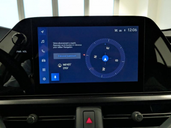 Photo 6 du bon plan LEXUS UX 250h Pack Business 2WD occasion à 25290 €