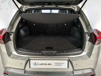 Photo 12 du bon plan LEXUS UX 250h Pack Business 2WD occasion à 25290 €