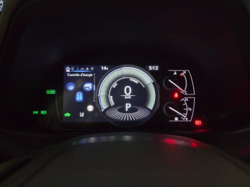 Photo 5 du bon plan LEXUS UX 250h Pack Business 2WD occasion à 26990 €