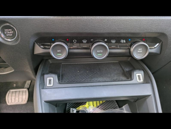 Photo 13 du bon plan CITROEN C4 PureTech 130ch S&S Feel Pack EAT8 occasion à 14490 €