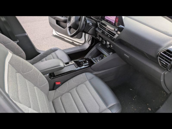 Photo 19 du bon plan CITROEN C4 PureTech 130ch S&S Feel Pack EAT8 occasion à 14490 €