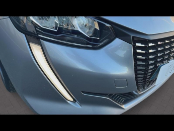 Photo 17 du bon plan PEUGEOT 208 1.2 PureTech 100ch S&S Active Business EAT8 occasion à 13490 €