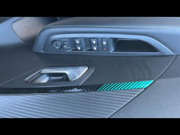 Photo 24 du bon plan PEUGEOT 208 1.2 PureTech 100ch S&S Active Business EAT8 occasion à 13490 €