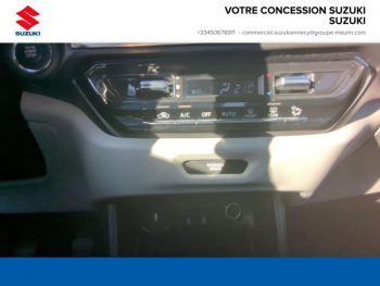 Photo 16 du bon plan SUZUKI Swift 1.2 Hybrid 83ch Pack AllGrip occasion à 18990 €