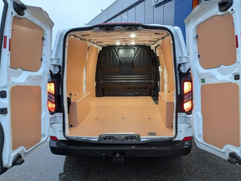 Photo 17 du bon plan FORD Transit Custom Fg VUL 320 L2H1 2.0 EcoBlue 170ch Trend BVA8 occasion à 33900 €