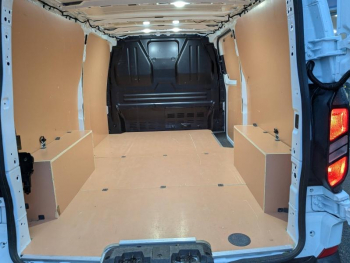 Photo 18 du bon plan FORD Transit Custom Fg VUL 320 L2H1 2.0 EcoBlue 170ch Trend BVA8 occasion à 33900 €