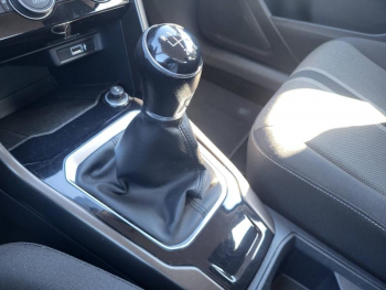 Photo 4 du bon plan VOLKSWAGEN T-Roc 1.5 TSI EVO 150ch Lounge occasion à 15990 €