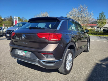 Photo 23 du bon plan VOLKSWAGEN T-Roc 1.5 TSI EVO 150ch Lounge occasion à 15990 €