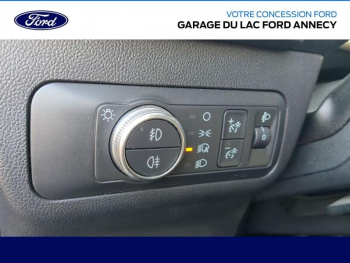 Photo 9 du bon plan FORD Kuga 1.5 EcoBlue 120ch Titanium occasion à 16990 €