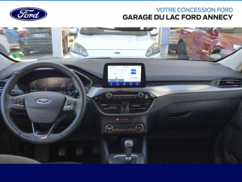 Photo 22 du bon plan FORD Kuga 1.5 EcoBlue 120ch Titanium occasion à 16990 €