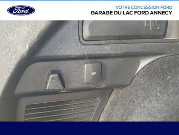 Photo 27 du bon plan FORD Kuga 1.5 EcoBlue 120ch Titanium occasion à 16990 €