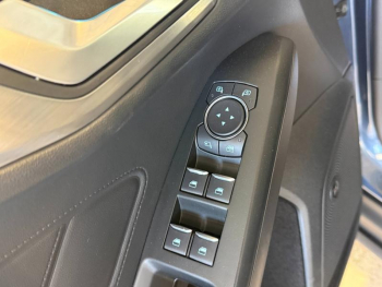 Photo 9 du bon plan FORD Focus SW 1.0 EcoBoost 125ch Titanium BVA 116g occasion à 14890 €